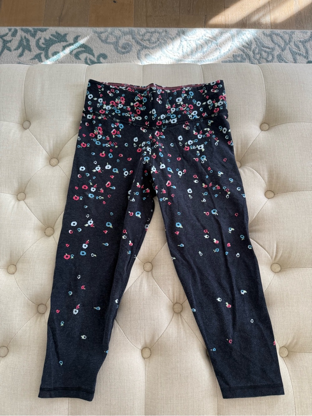 Girls' Black Floral Leggings